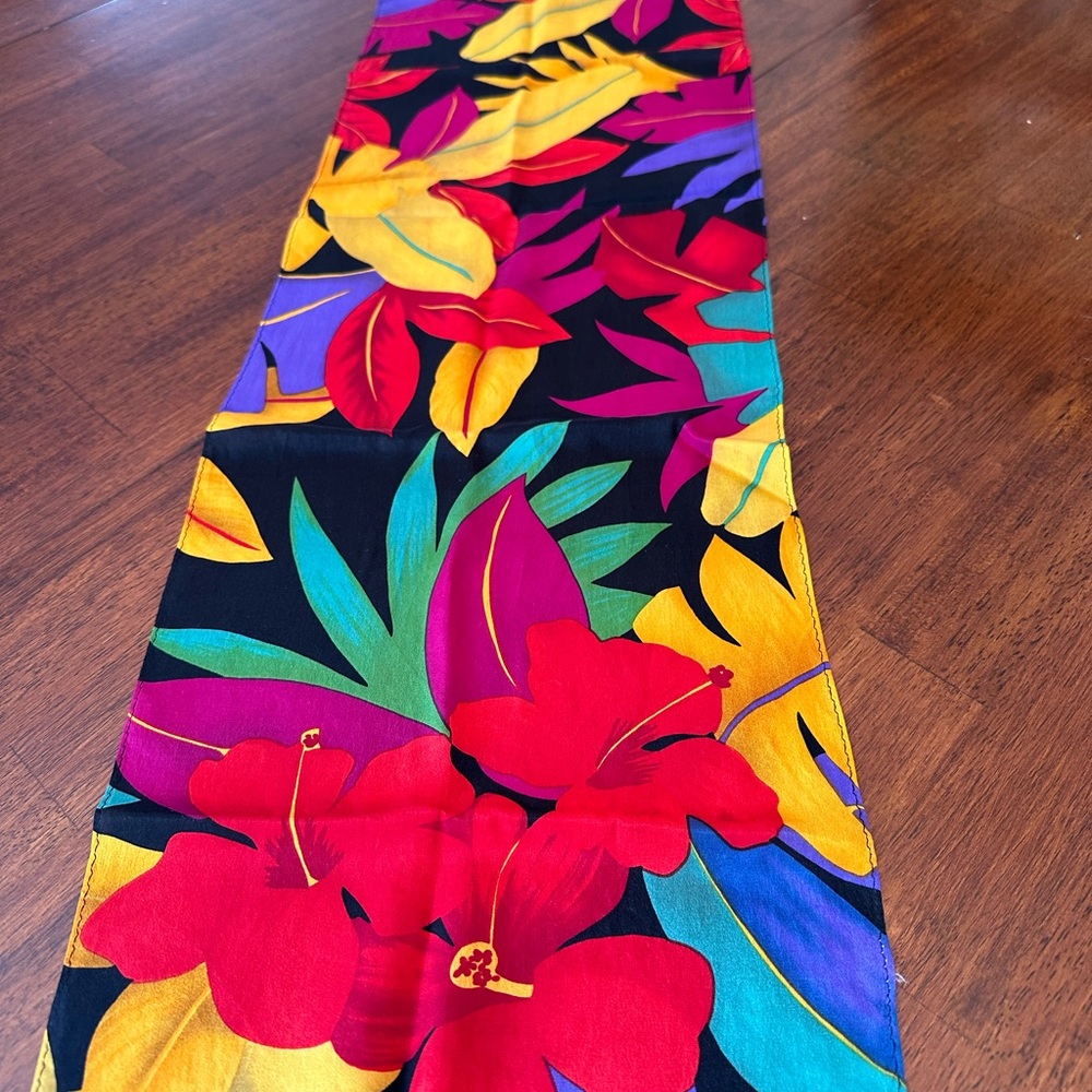 stunning slim multicolored silk scarf with jungle vegetation